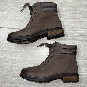 New UGG Harrison Lace-Up Waterproof Booties Size 7